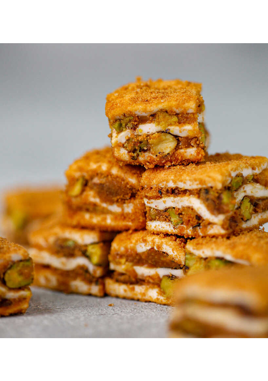 Fıstıklı Lotus Baklava Lokum